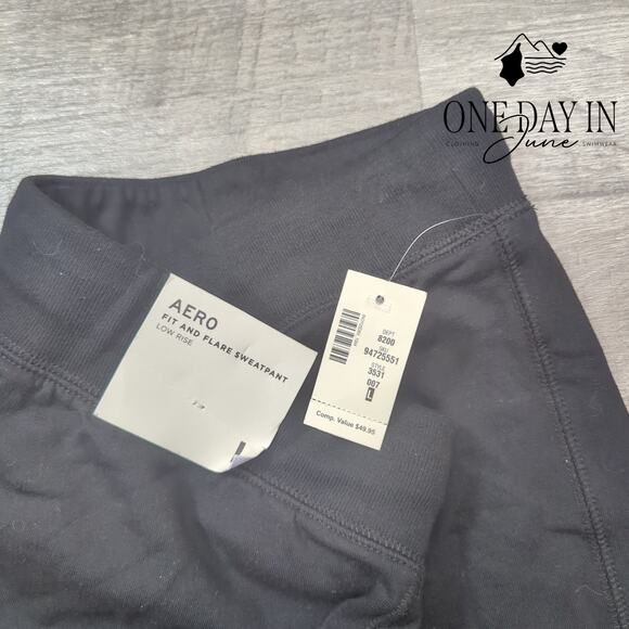 Aero Fit and Flare Low Rise Drawstring Sweatpants Size L - Picture 2 of 6